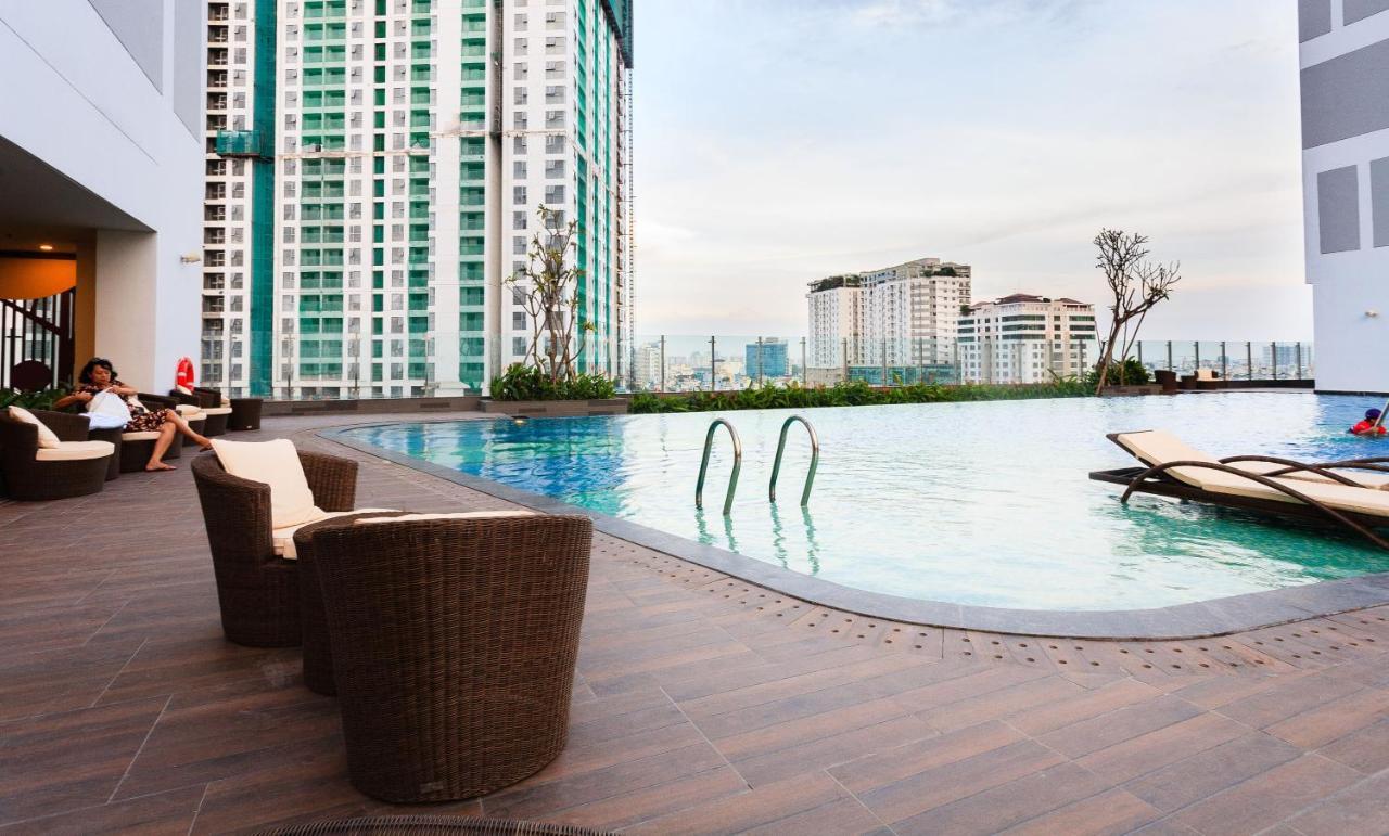 River Gate Building - Le Meridien Pool & Gym Хошимин Экстерьер фото